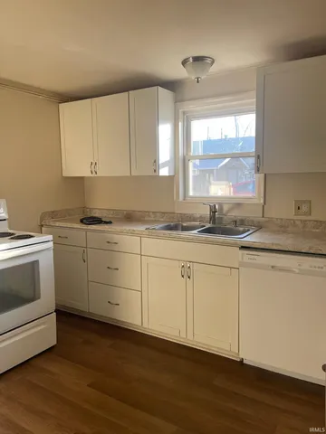 $850 | 415 North Kimble Drive, Unit DUPLEX A, Bloomington, IN 47404