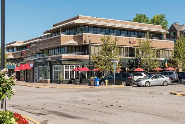 $2,800,000 | 240 Minnetonka Avenue South, Unit 203, Wayzata, MN 55391