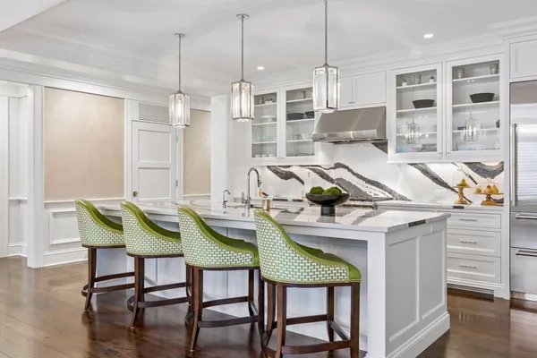 $2,800,000 | 240 Minnetonka Avenue South, Unit 203, Wayzata, MN 55391