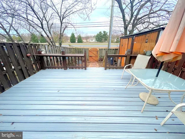 $2,400 | 8813 Vicksburg Court, Manassas, VA 20109