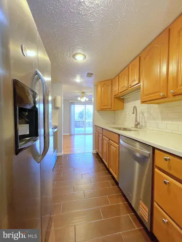 $2,400 | 8813 Vicksburg Court, Manassas, VA 20109