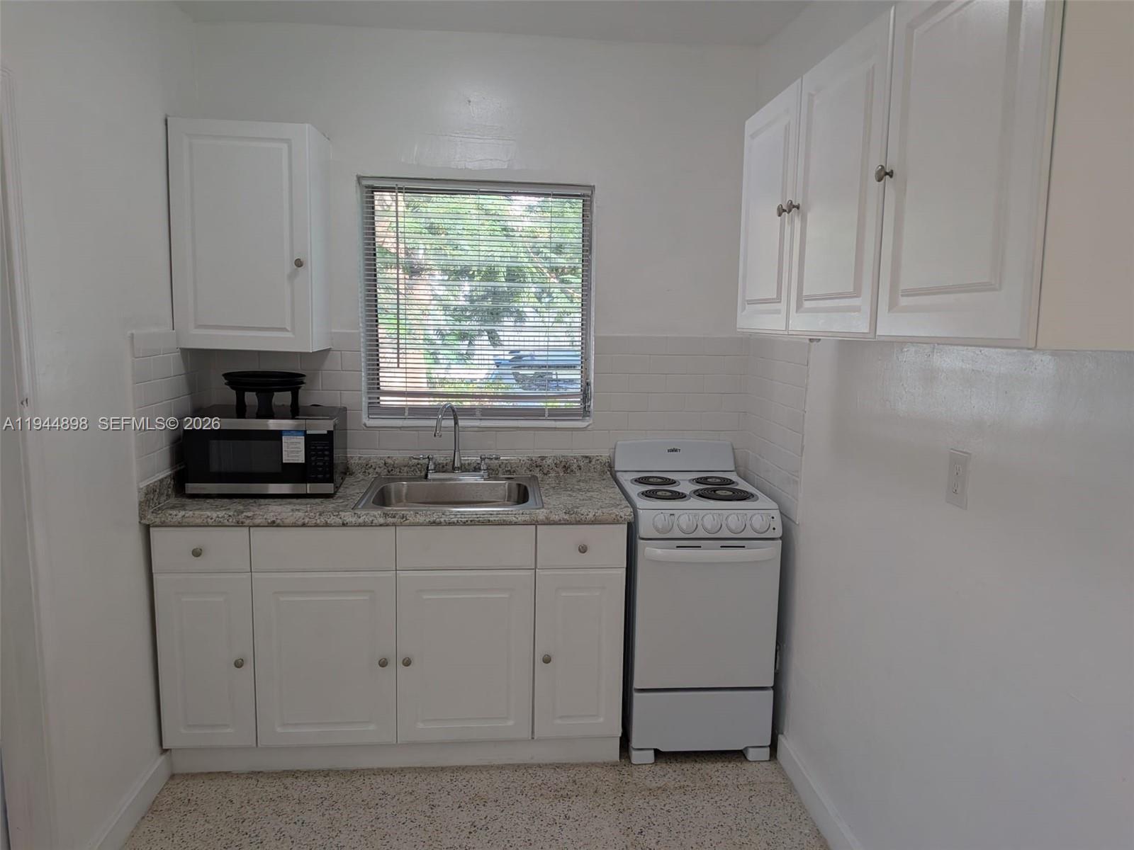 401 Southwest 10th Street, Unit 1 Miami, FL 33130 - Photo 1 of 9