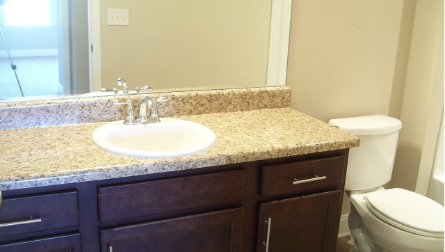 15570 Troon Drive Foley, AL 36535 - Photo 5 of 6 Bathroom 2