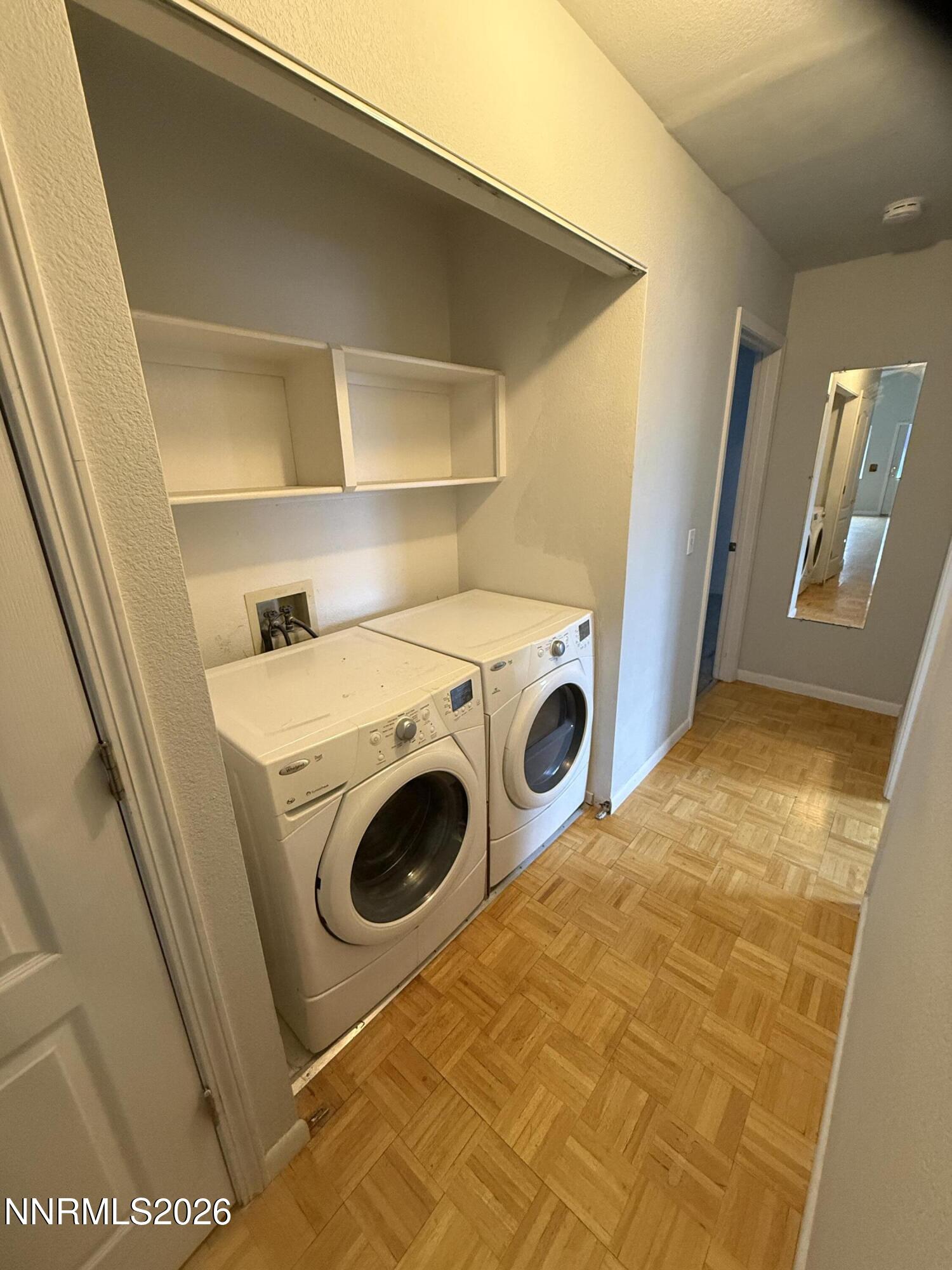 285 Amanda Lane Fallon, NV 89406 - Photo 7 of 15 a utility room with dryer and washer