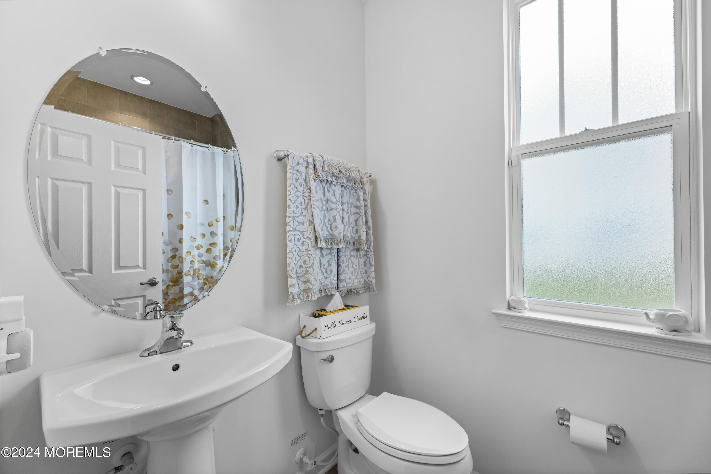 21 Snyder Road Howell, NJ 07731 - Photo 23 of 46 Guest Bathroom