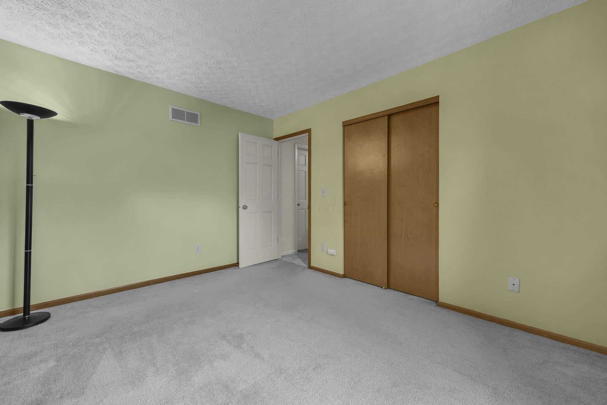 5577 Davidson Road Hilliard, OH 43026 - Photo 23 of 42