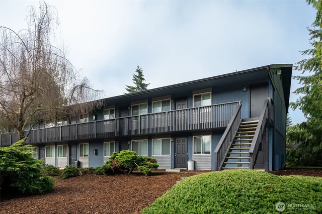 $6,500,000 | 5211 East 96th Street, Tacoma, WA 98446