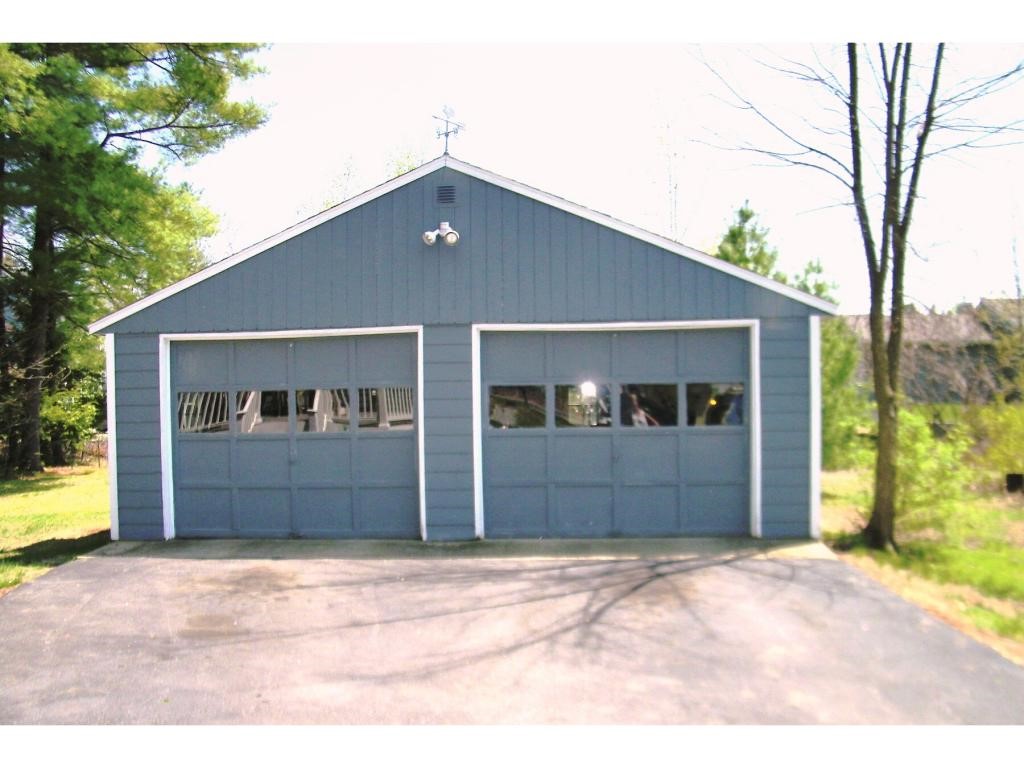 89 Rockingham Street Concord, NH 03301 - Photo 2 of 30