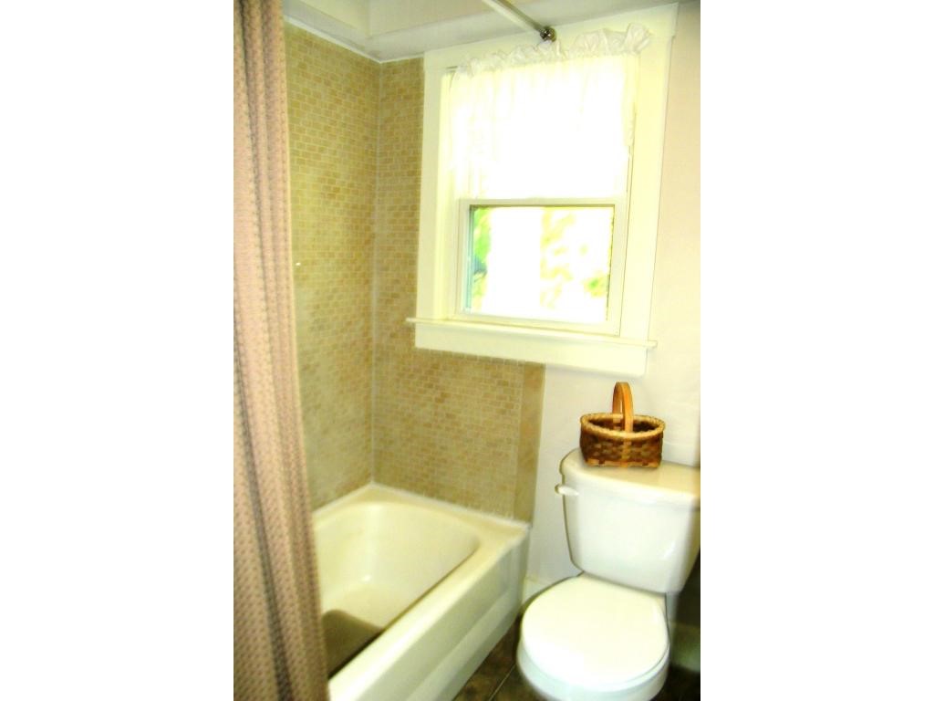 89 Rockingham Street Concord, NH 03301 - Photo 18 of 30
