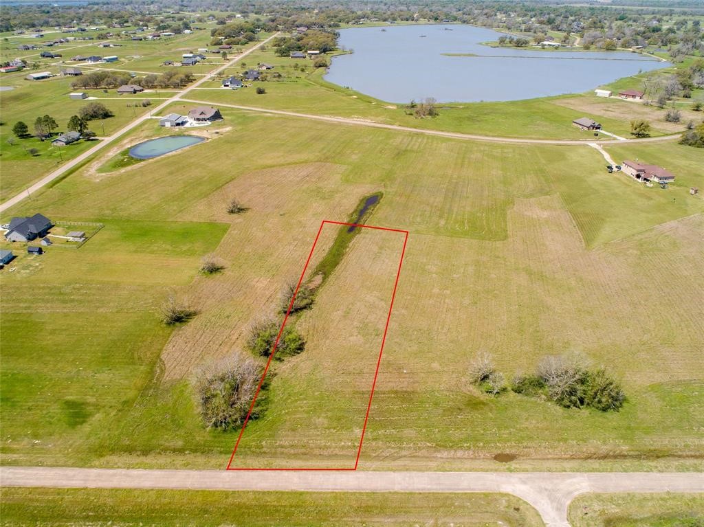 350 Colt Trail Angleton, TX 77515 - Photo 1 of 9 Gallery Image 1