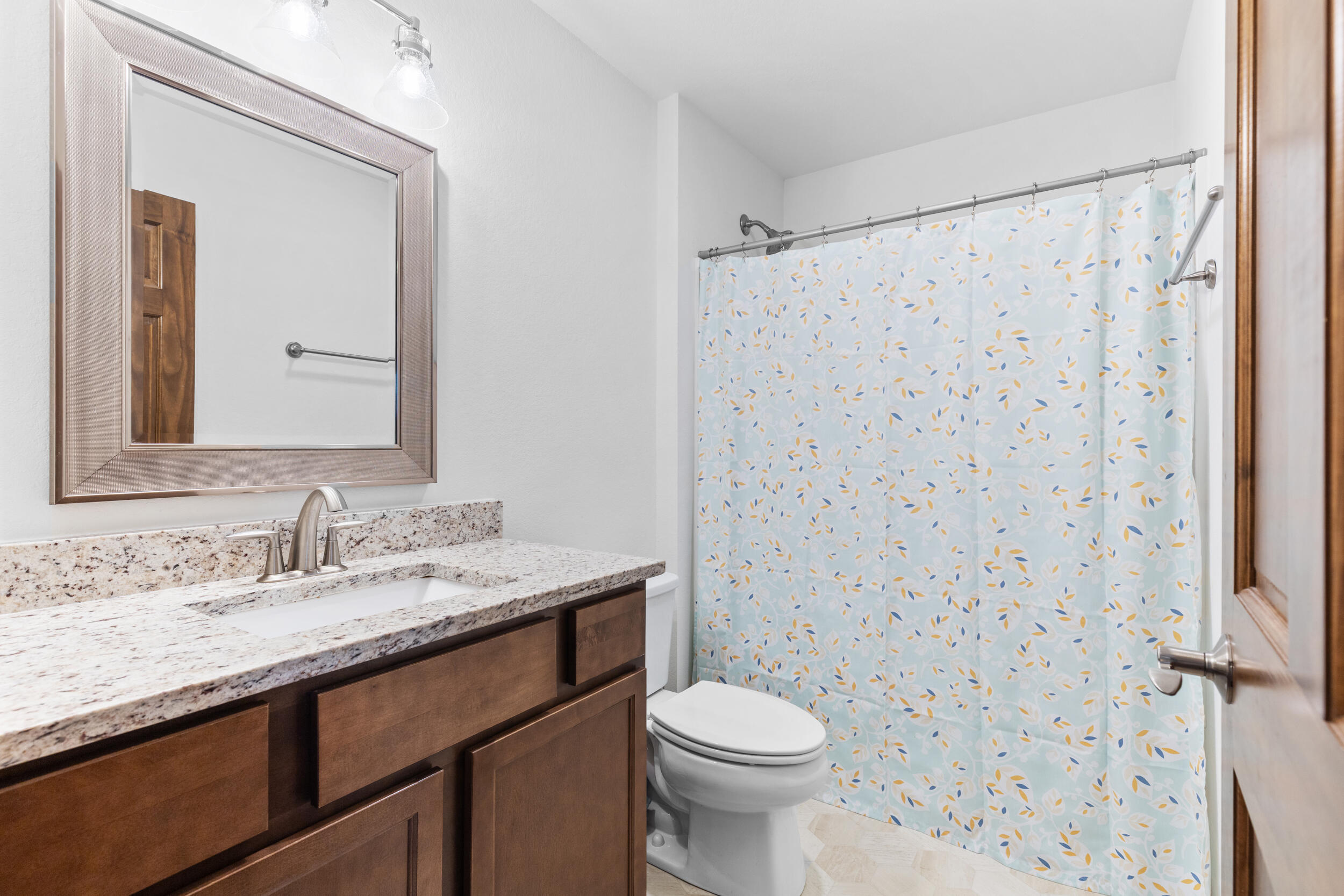 6441 Kingsview Drive Mount Pleasant, WI 53406 - Photo 25 of 36 photo jan 13 2026, 10 10 34 pm