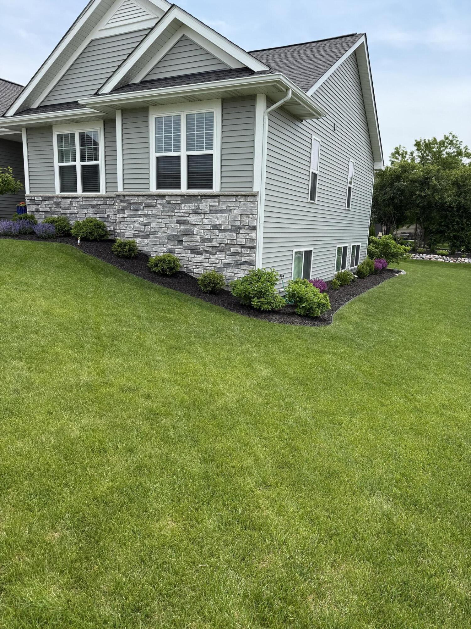 6441 Kingsview Drive Mount Pleasant, WI 53406 - Photo 7 of 36 img_4978