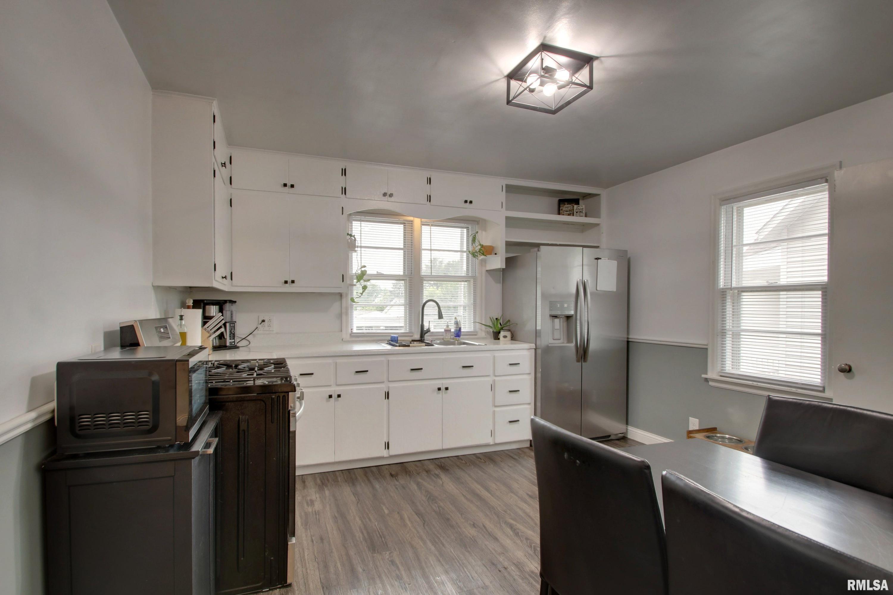 1126 North 16th Street Quincy, IL 62301 - Photo 7 of 23