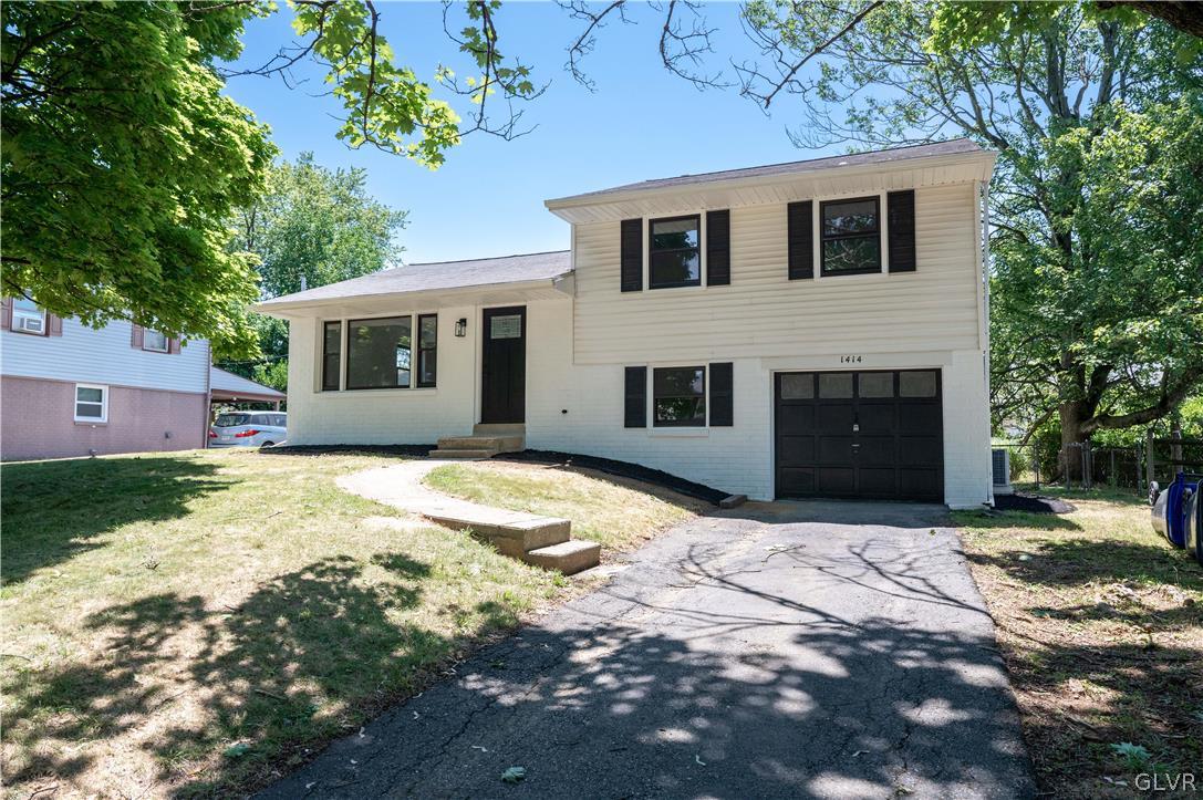 1414 Middlesex Road Allentown, PA 18103 - Photo 1 of 26 Gallery Image 1