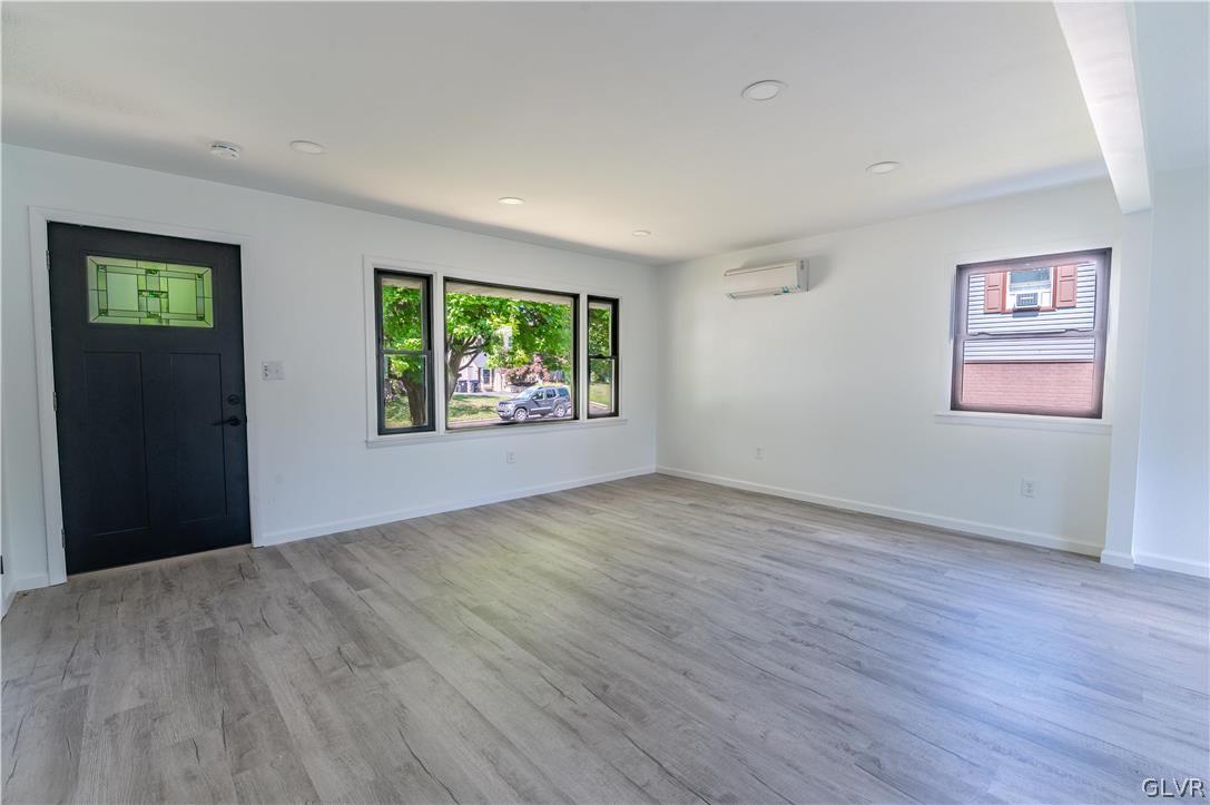 1414 Middlesex Road Allentown, PA 18103 - Photo 4 of 26 Gallery Image 4