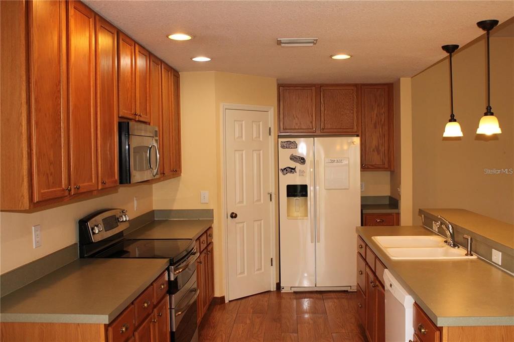11479 Walden Loop Parrish, FL 34219 - Photo 3 of 49