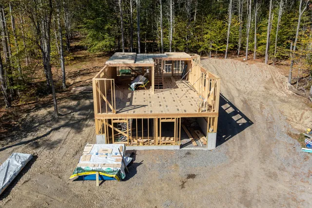 $750,000 | Lot 8 Crossman Drive, Brunswick, ME 04011