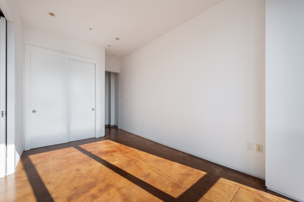 36 A Street, Unit 5D Boston, MA 02127 - Photo 5 of 21 a view of an empty room