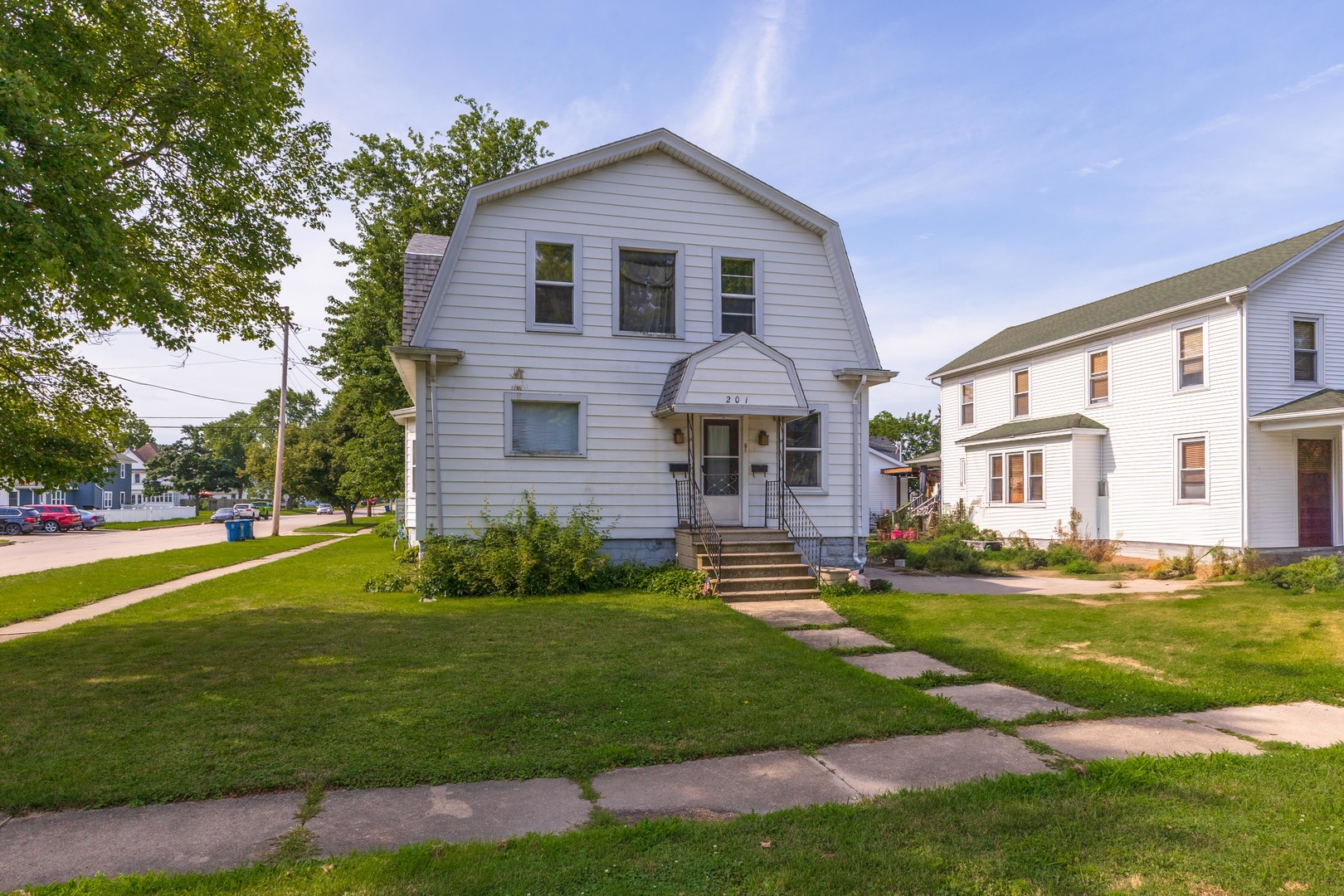 201 West Delaware Street Dwight, IL 60420 - Photo 2 of 6