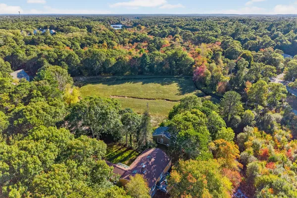 $2,075,000 | 17 Cranberry Lane, Falmouth, MA 02536