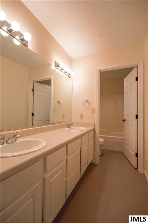 205 Wickenham Drive Spring Arbor, MI 49283 - Photo 20 of 32 Photo 21