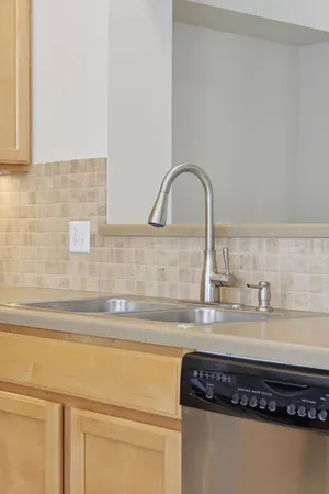 $2,995 | 8296 Townsend Drive, Eden Prairie, MN 55344