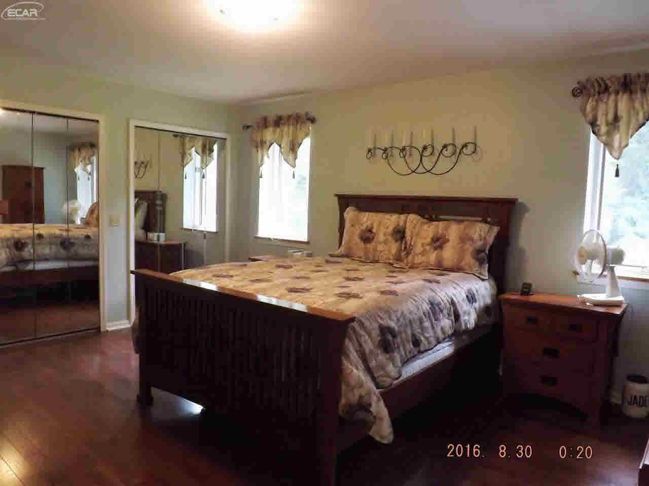 4307 Calkins Road Flint, MI 48532 - Photo 12 of 30 21210312-11.JPG