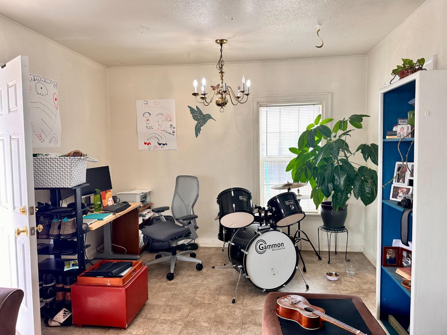 323 Maple Street Salinas, CA 93901 - Photo 12 of 15