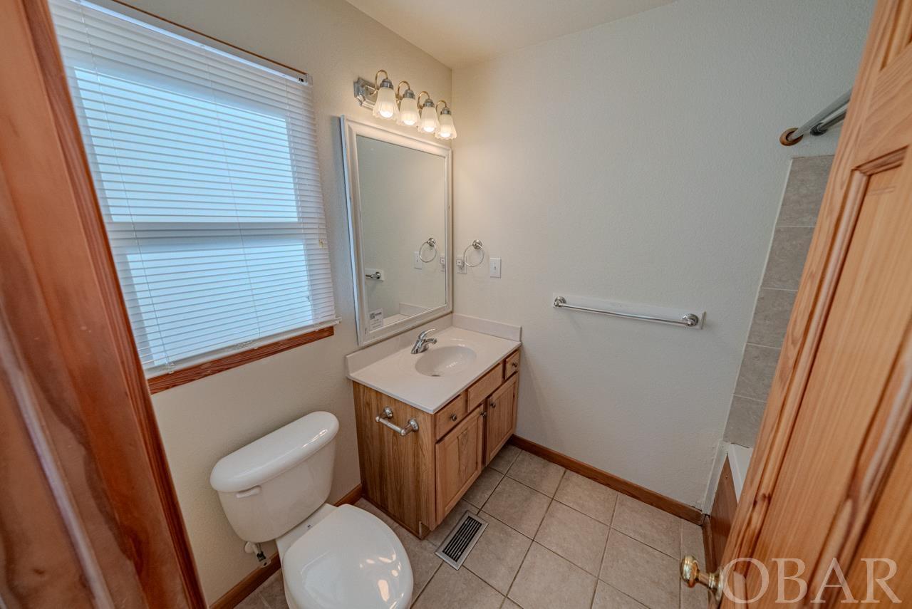 46244 Old Lighthouse Road Buxton, NC 27920 - Photo 16 of 37 Gallery Image 16