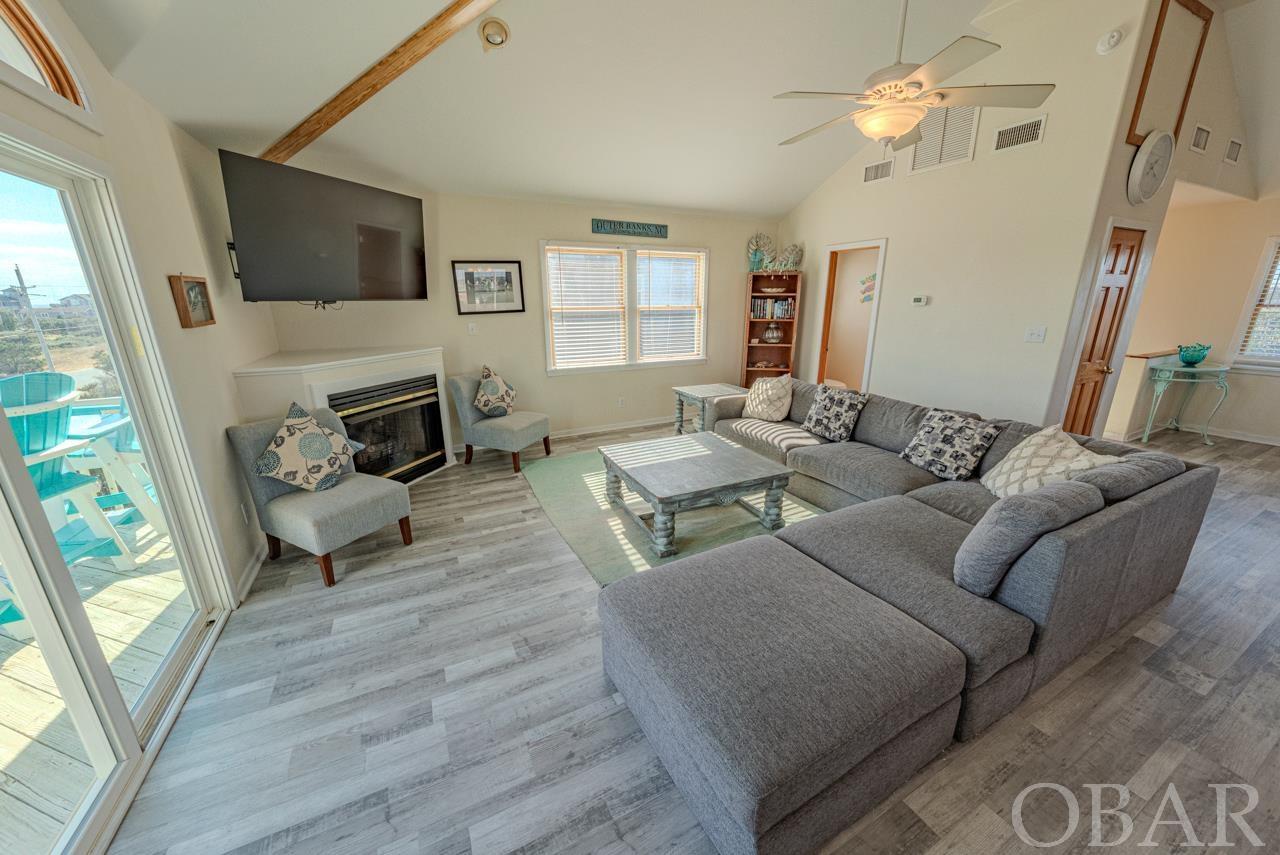 46244 Old Lighthouse Road Buxton, NC 27920 - Photo 4 of 37 Gallery Image 4
