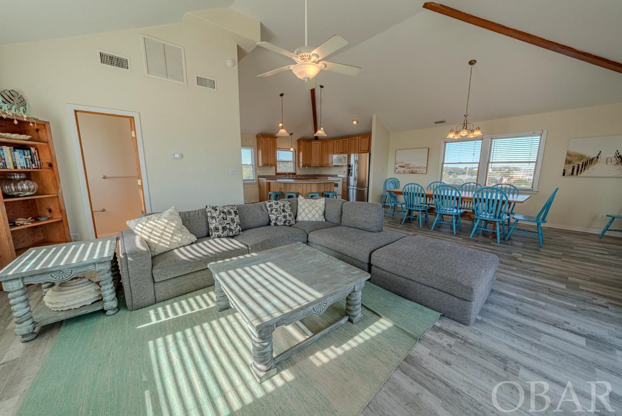 46244 Old Lighthouse Road Buxton, NC 27920 - Photo 5 of 37 Gallery Image 5