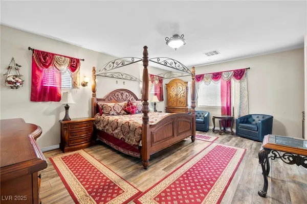 $950,000 | 994 River Garden Court, Henderson, NV 89002