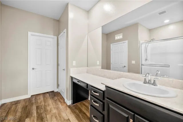 $950,000 | 994 River Garden Court, Henderson, NV 89002