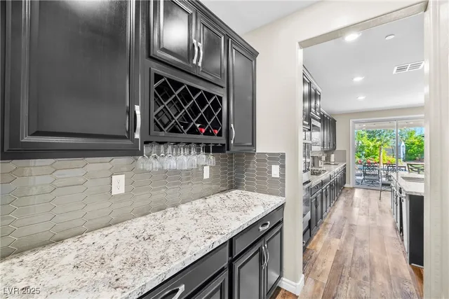 $950,000 | 994 River Garden Court, Henderson, NV 89002