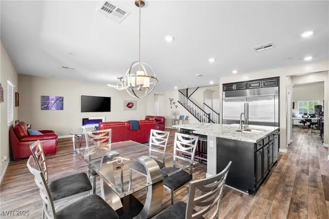 $950,000 | 994 River Garden Court, Henderson, NV 89002