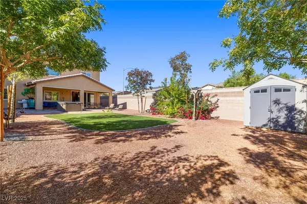 $950,000 | 994 River Garden Court, Henderson, NV 89002