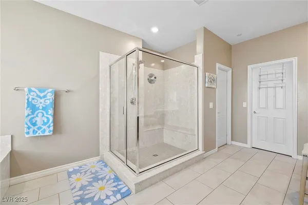 $950,000 | 994 River Garden Court, Henderson, NV 89002