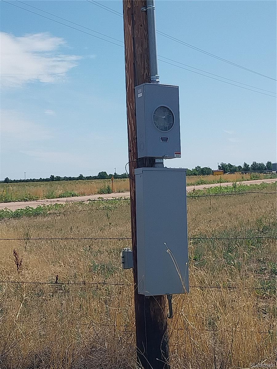 6642 Co Road Wiggins, CO 80654 - Photo 6 of 17