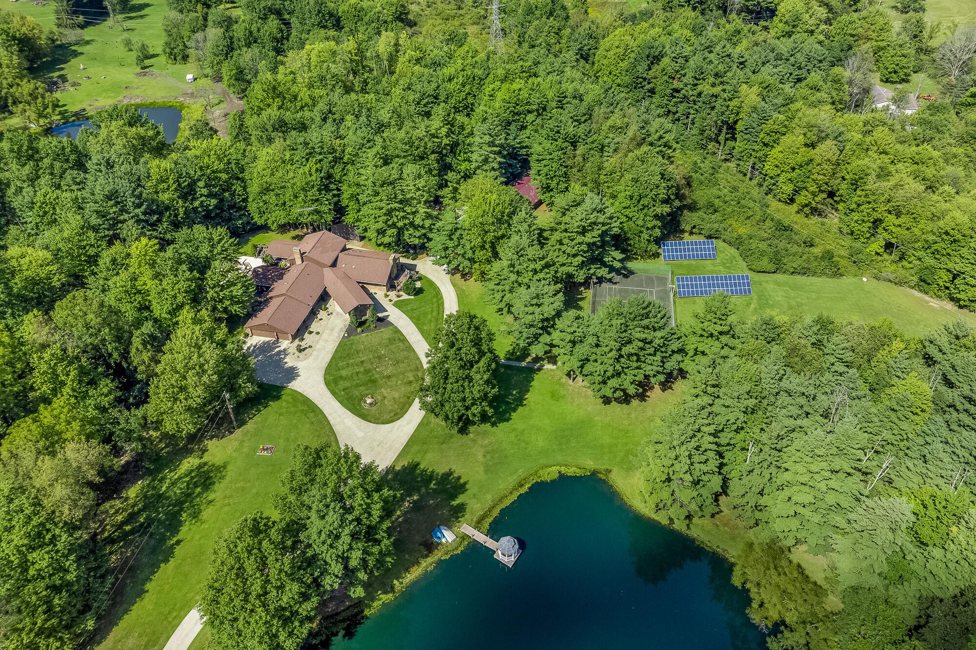 583 Wiles Road Mansfield, OH 44903 - Photo 3 of 39 aer-overhead