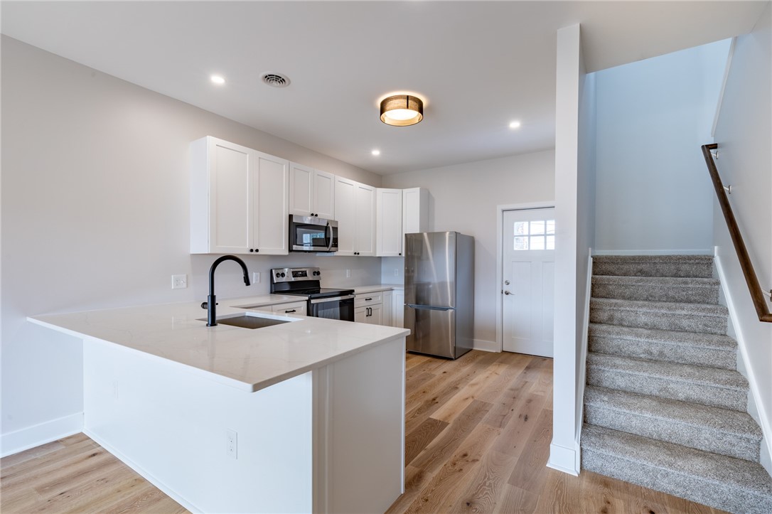 175 South Union Street Rochester, NY 14607 - Photo 30 of 46