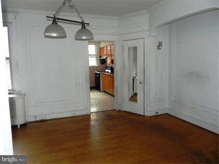 231 Huntley Road Upper Darby, PA 19082 - Photo 3 of 10
