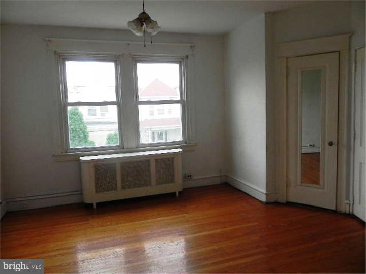 231 Huntley Road Upper Darby, PA 19082 - Photo 9 of 10