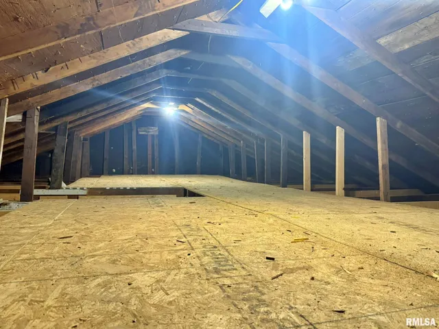 $139,900 | 1800 Market Street, Metropolis, IL 62960