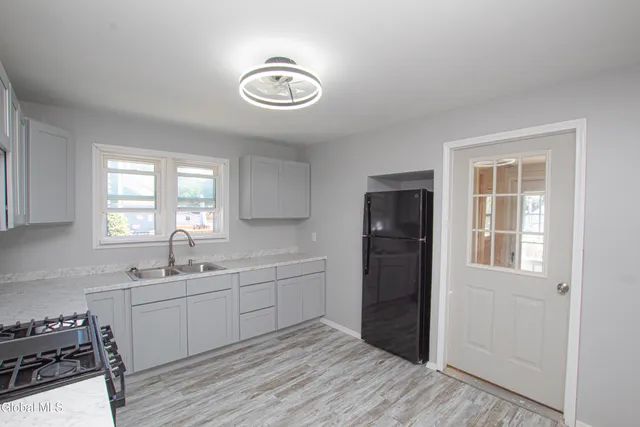 $209,900 | 18 Newman Street, Gloversville, NY 12078