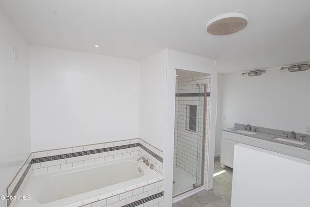 $209,900 | 18 Newman Street, Gloversville, NY 12078