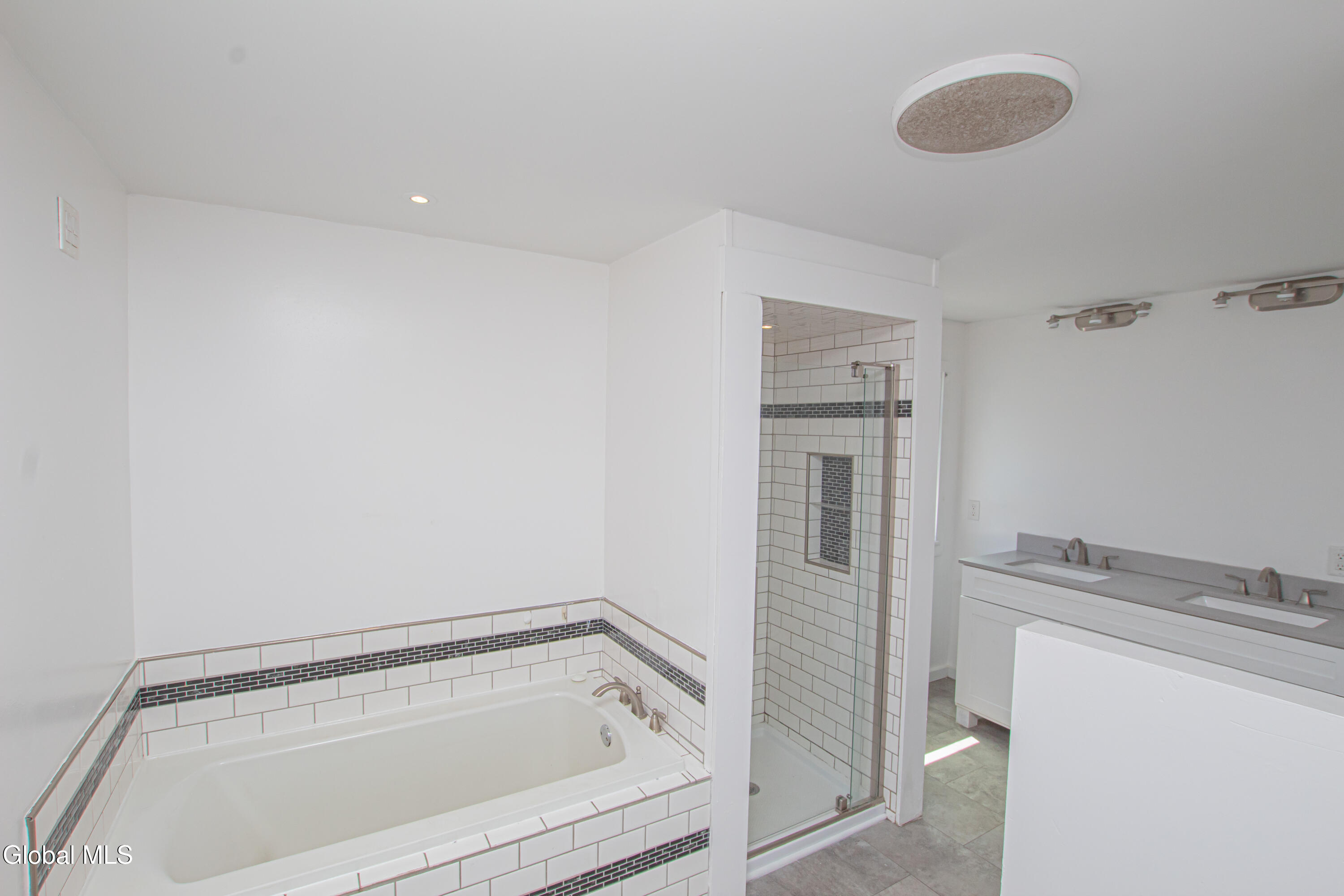 18 Newman Street Gloversville, NY 12078 - Photo 18 of 35 18 Newman St-13