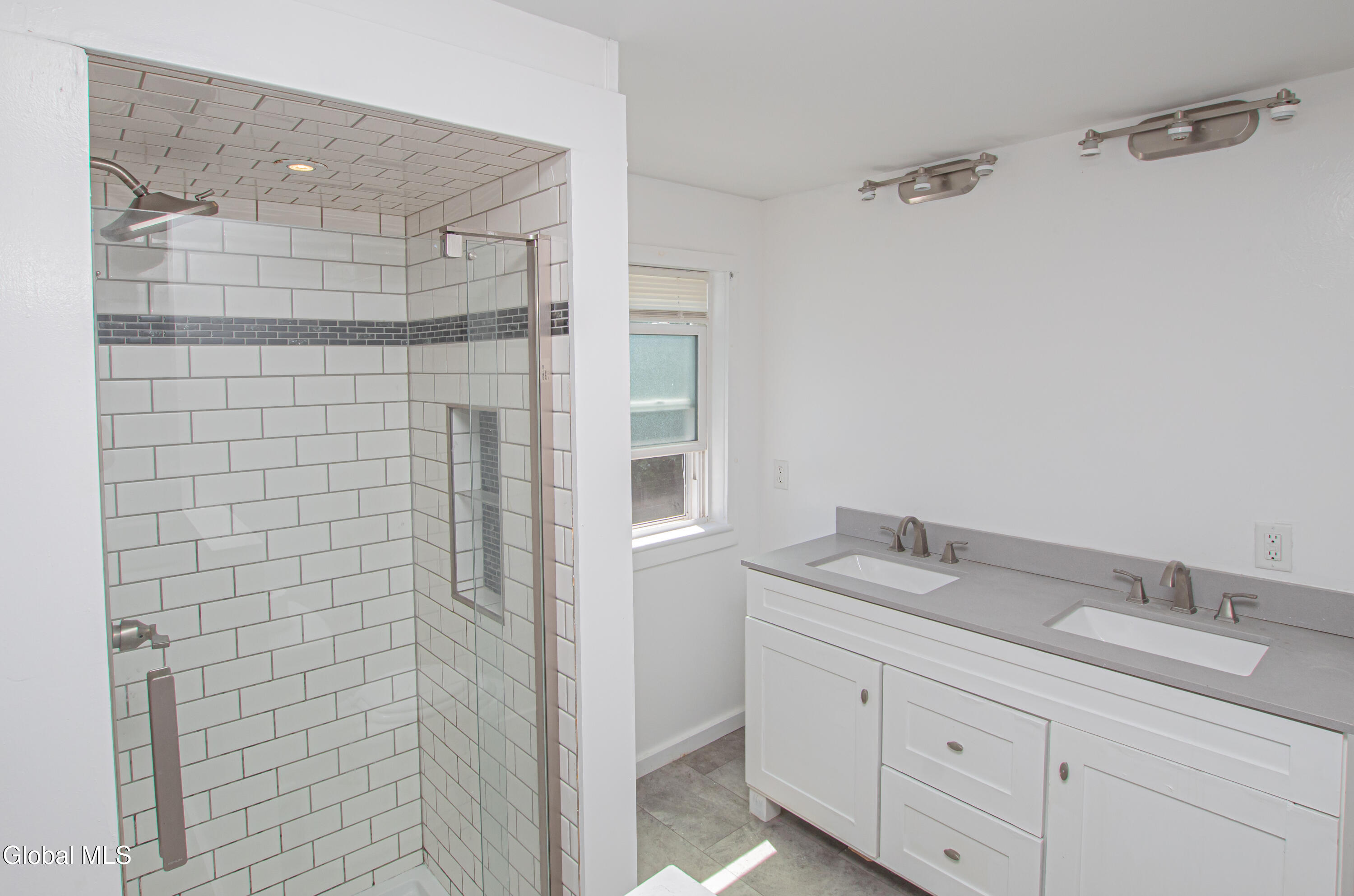 18 Newman Street Gloversville, NY 12078 - Photo 19 of 35 18 Newman St-12