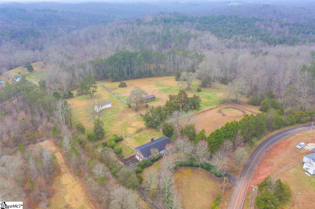 219 Rutledge Lake Road Greenville, SC 29617 - Photo 36 of 36 Gallery Image 36