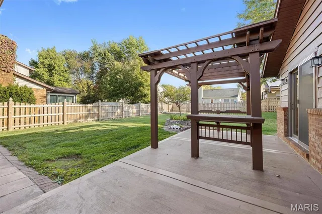 $319,900 | 1214 Applewhite Road, O'Fallon, IL 62269