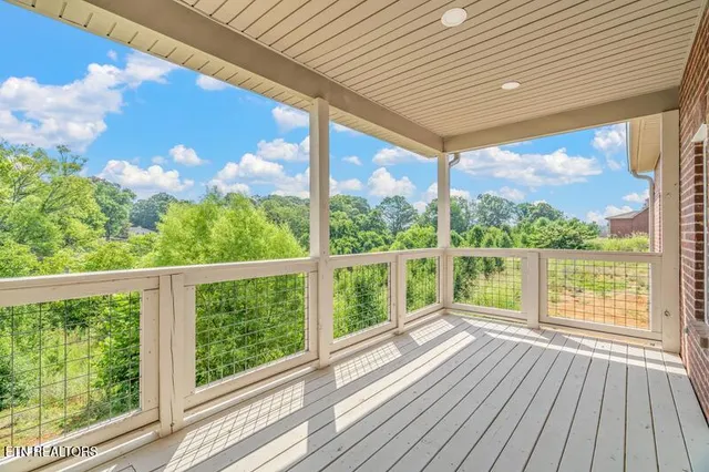 $579,900 | 1160 Meadow Walk Lane, Unit 58, Lenoir City, TN 37772